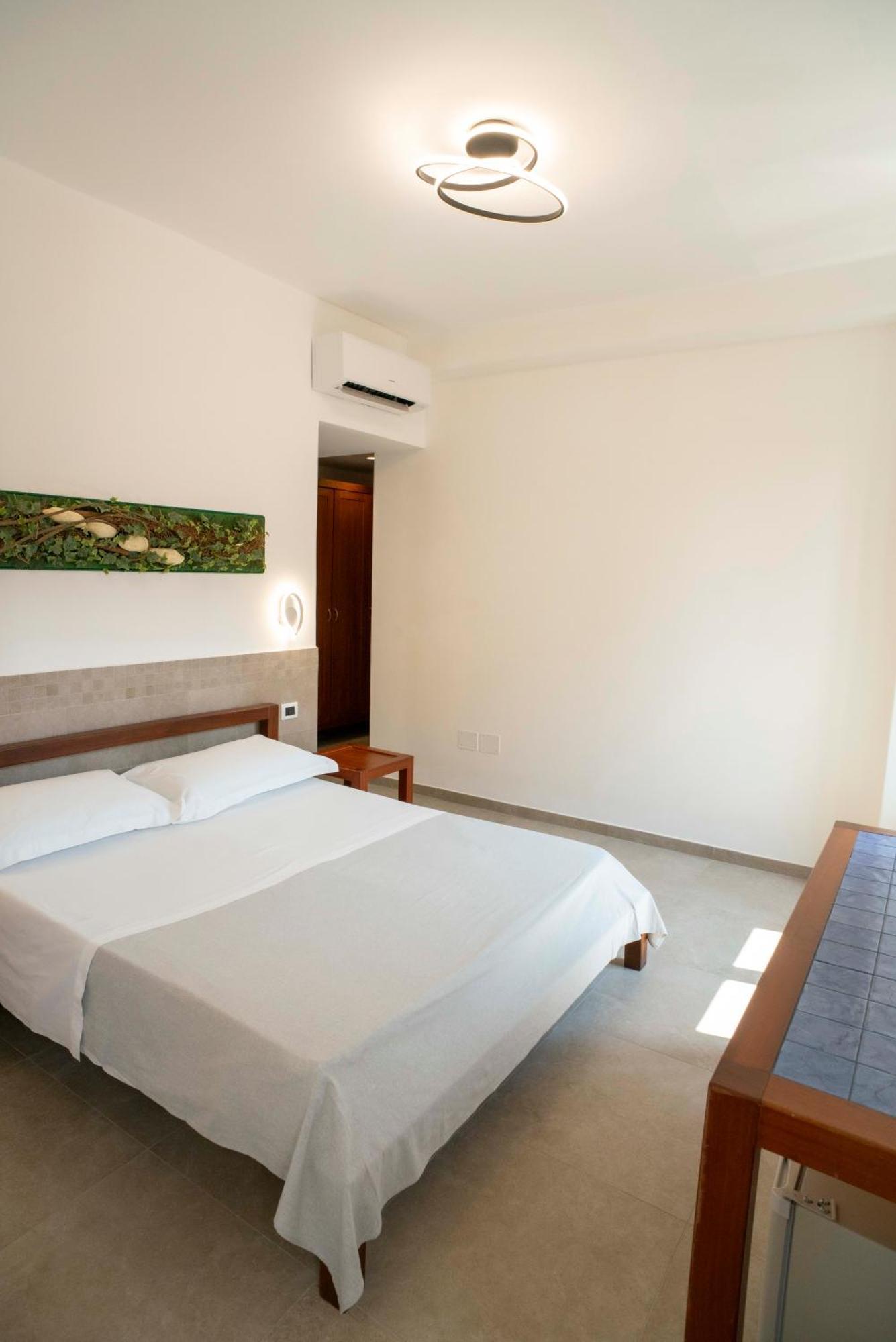 Petit Hotel